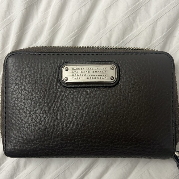 Marc Jacob’s Wristlet - Picture 3 of 3